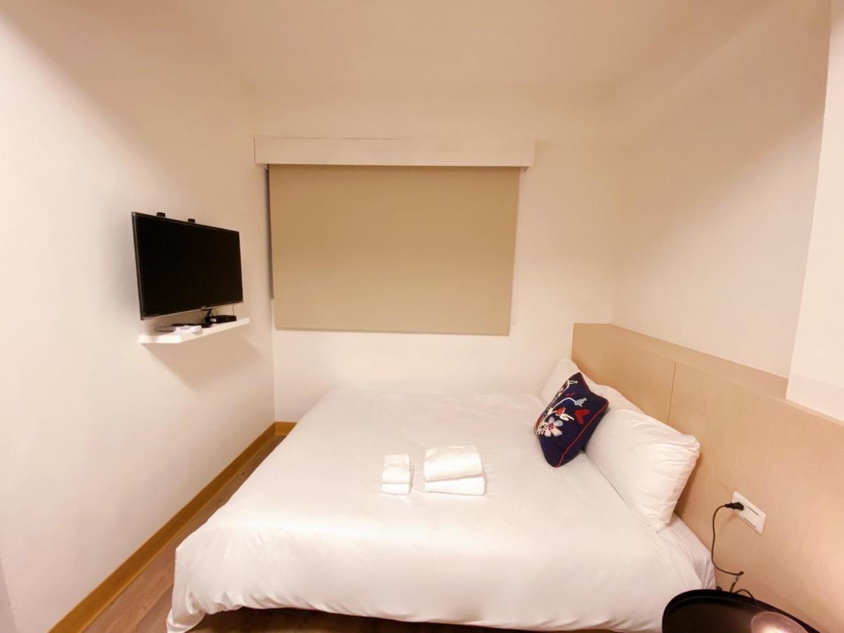 Hotel Huru House Taichung Dış mekan fotoğraf